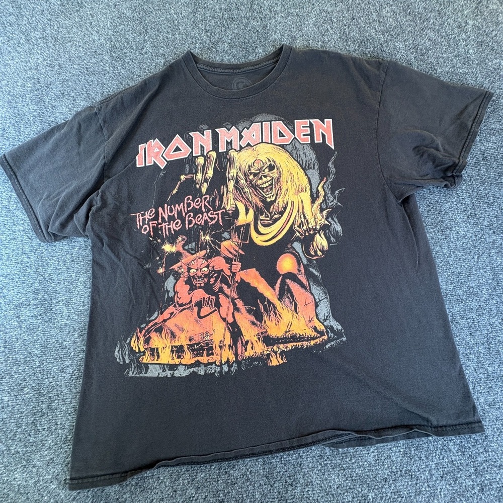 Global Iron Maiden Number Of The Beast T-Shirt Mens 2XL Black Graphic Crew Neck